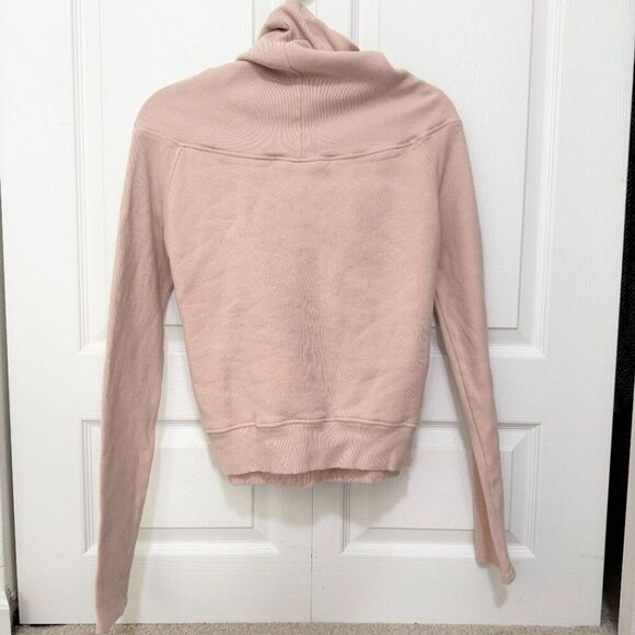 Women Good American Women’s Crossover Sweatshirt in Blush Pink Size 4 - Picture 3 of 7
